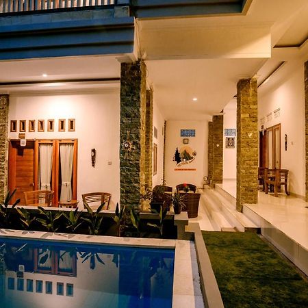 The Puncak Santhi Inn Batununggul Eksteriør bilde